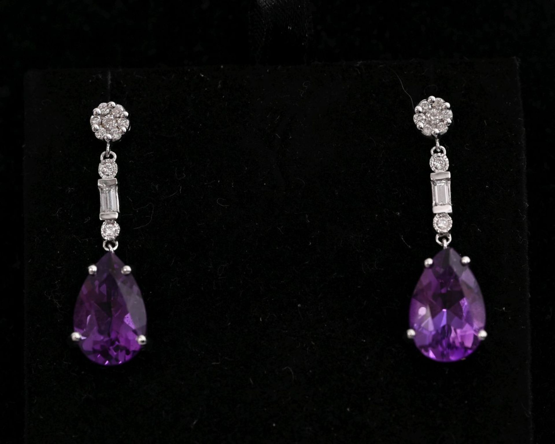 18K WHITE GOLD, AMETHYST & DIAMOND DROP EARRINGS - Bild 2 aus 2