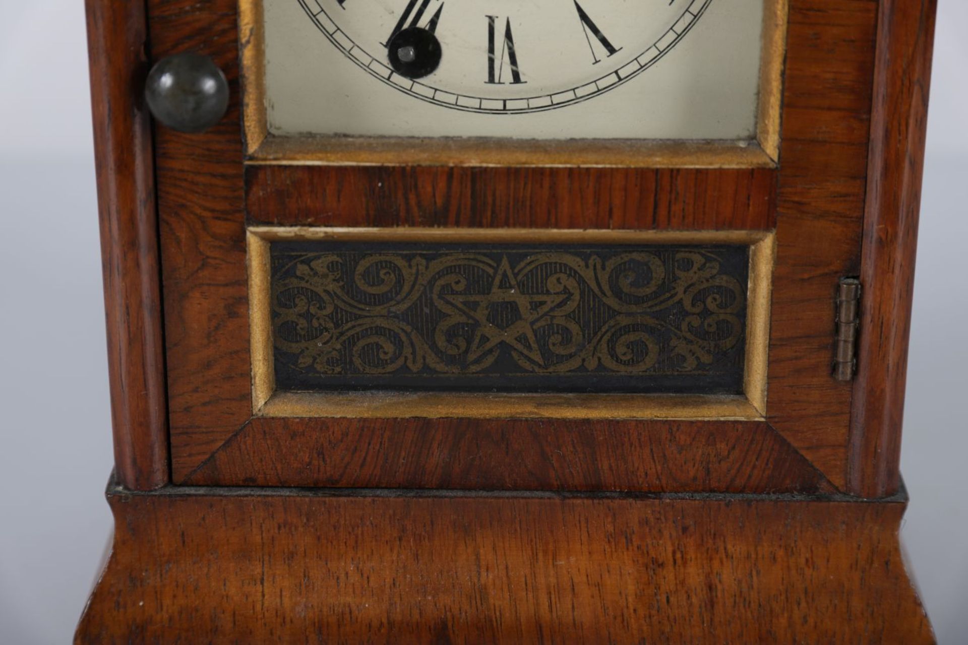 19TH-CENTURY AMERICAN ROSEWOOD CASED MANTLE CLOCK - Image 2 of 3