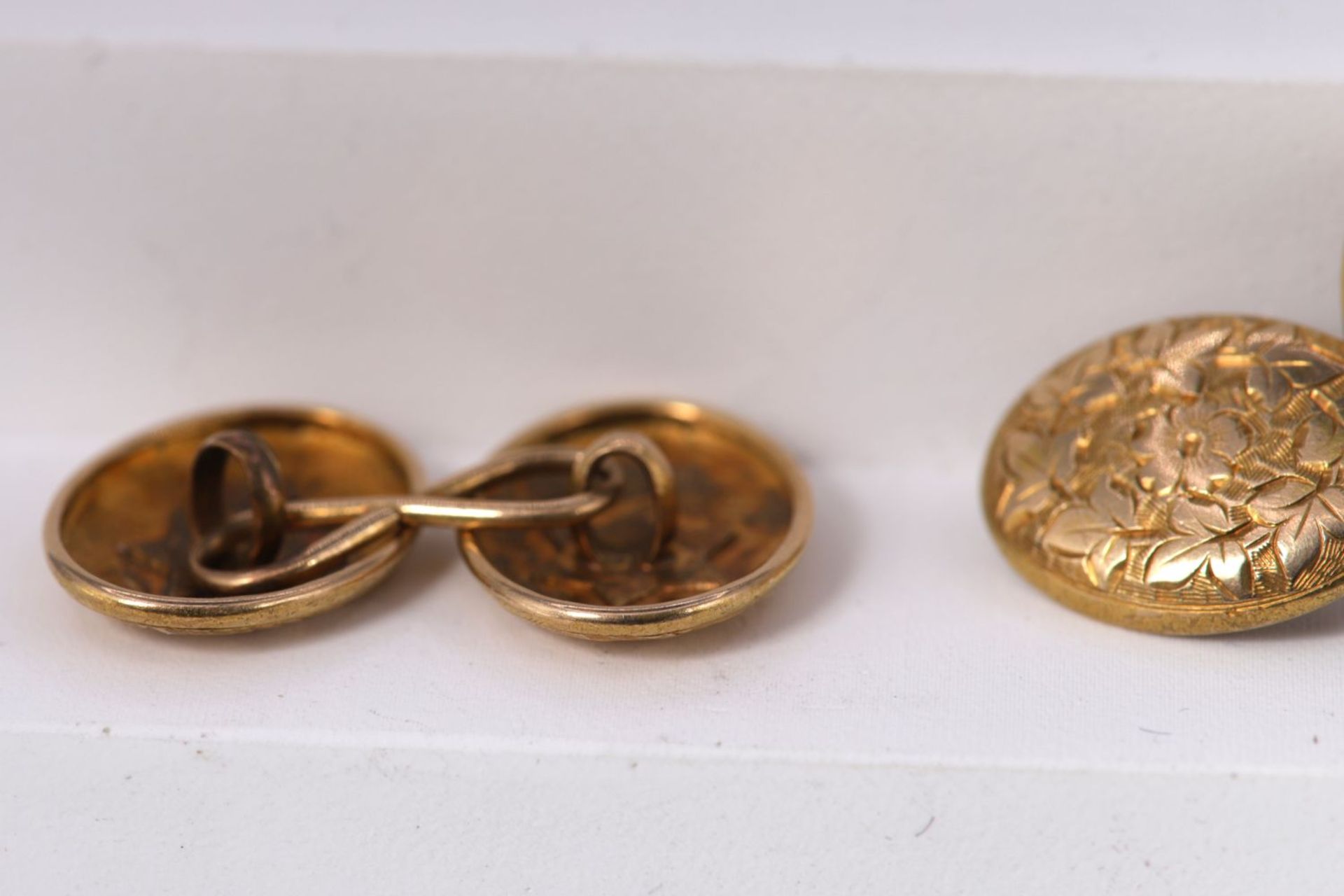 PAIR 14K GOLD CUFF LINKS - Image 3 of 3