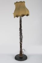CLARINET STEMMED TABLE LAMP