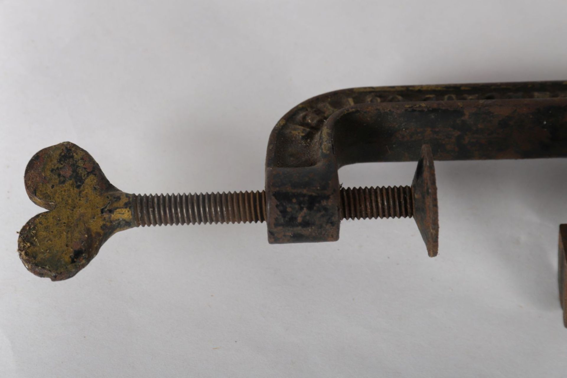 19TH-CENTURY CAST IRON MARMALADE CUTTER - Image 3 of 3