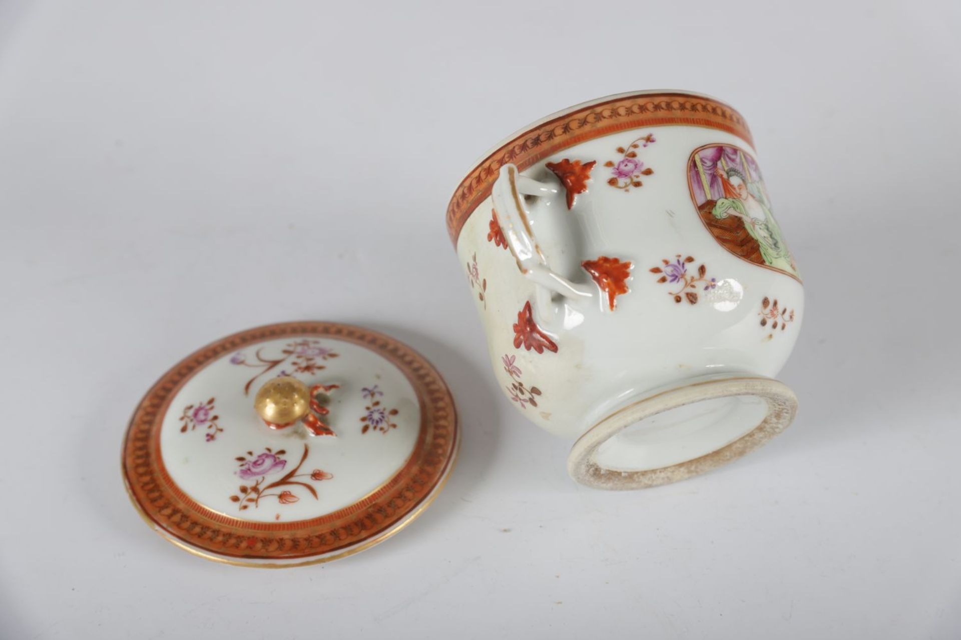 18TH-CENTURY CHINESE EXPORT CUP - Image 3 of 3