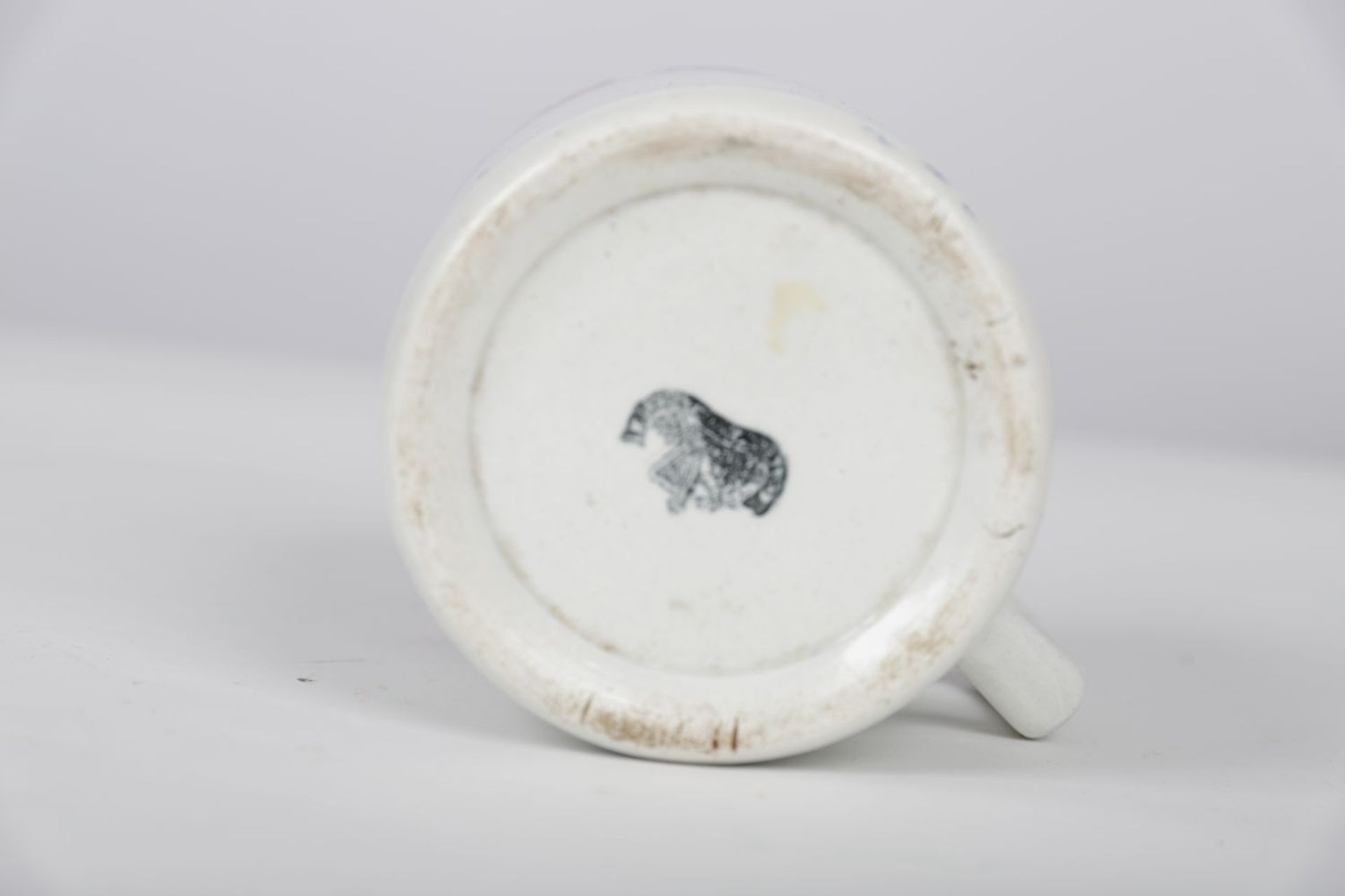 BELLEEK SPONGEWARE MUG - Image 3 of 3