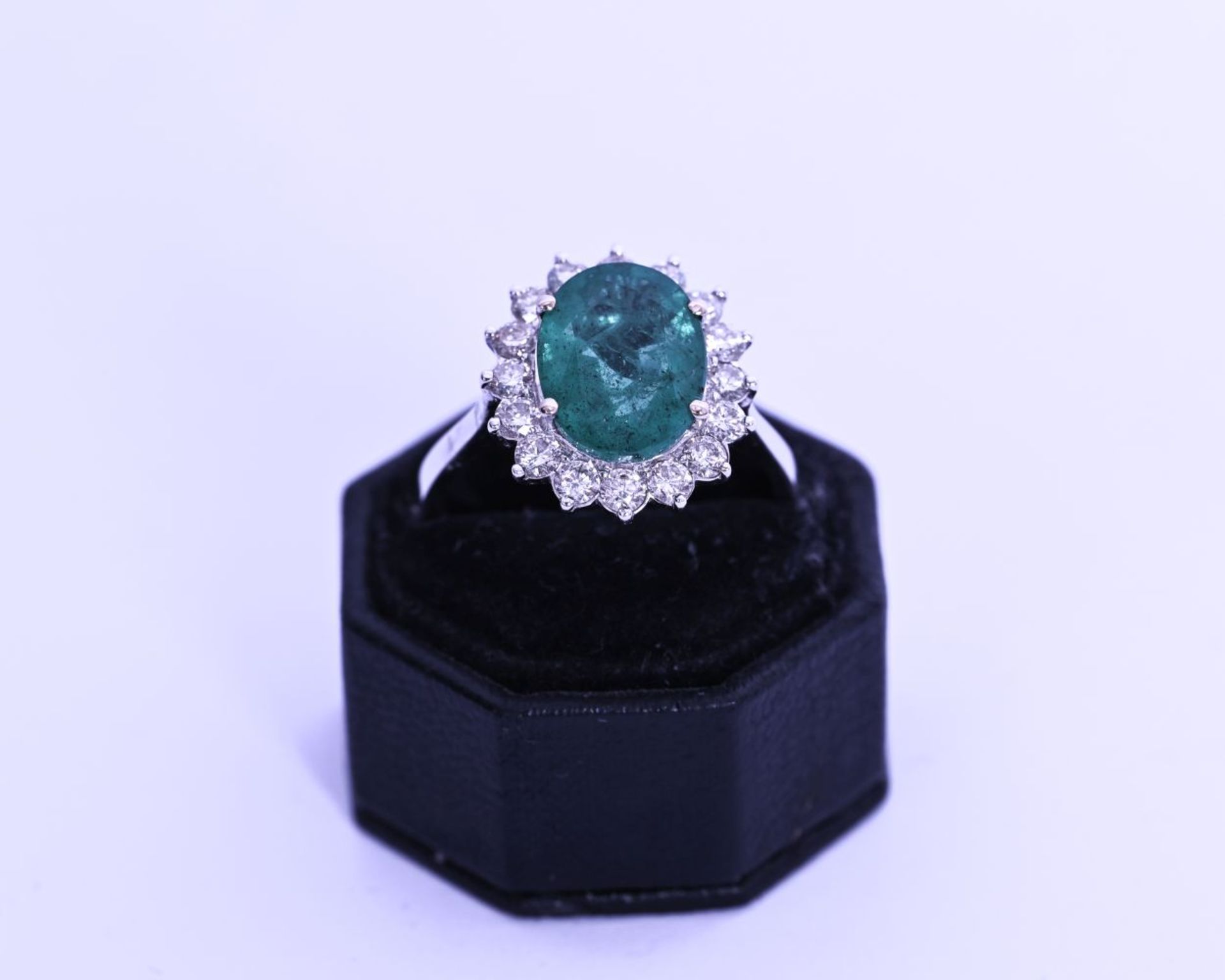 18K WHITE GOLD COLOMBIAN EMERALD & DIAMOND RING