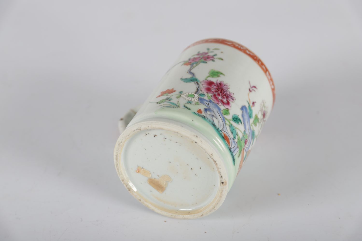 18TH-CENTURY CHINESE POLYCHROME MUG - Image 3 of 3