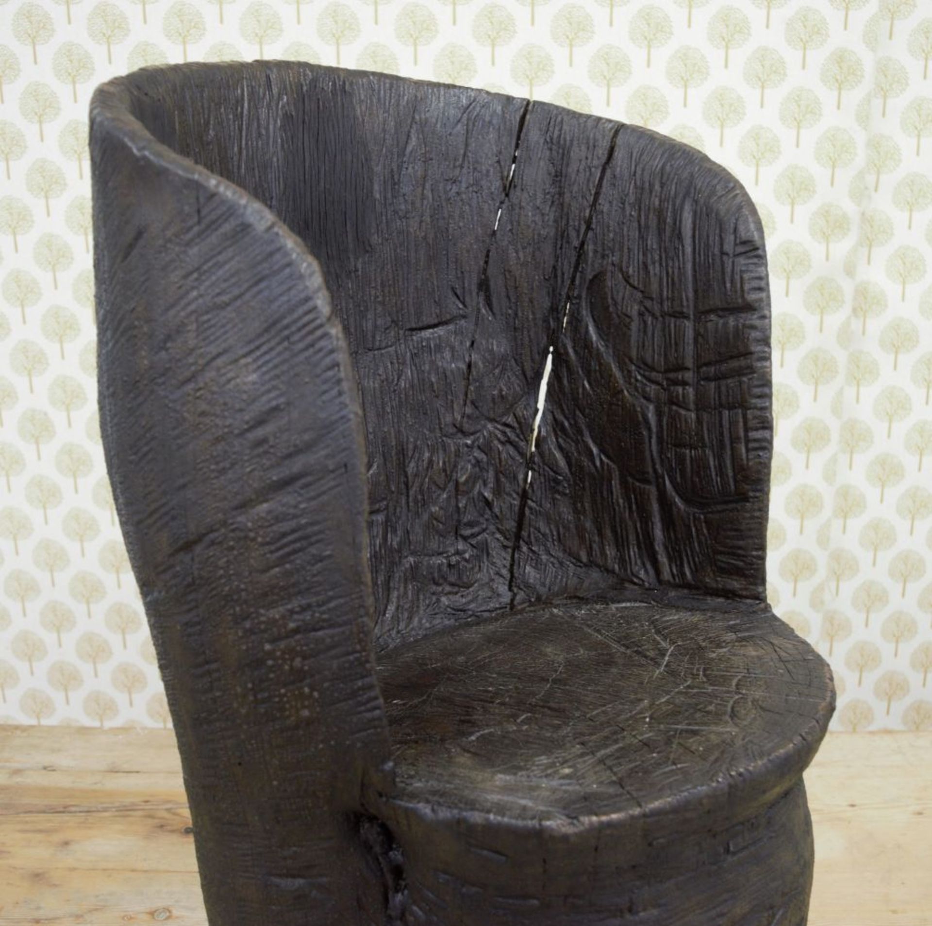 EARLY 18TH-CENTURY DUGOUT CHAIR