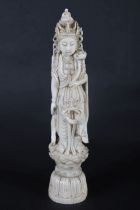 CHINESE QING IVORY GUANYIN