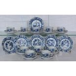 LOT 16 TEILE ZWIEBELMUSTER Meissen,