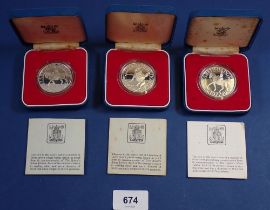 Three Royal Mint silver proof crowns 1977 Silver Jubilee, all cased, each coin 28.276g, Cond: Unc
