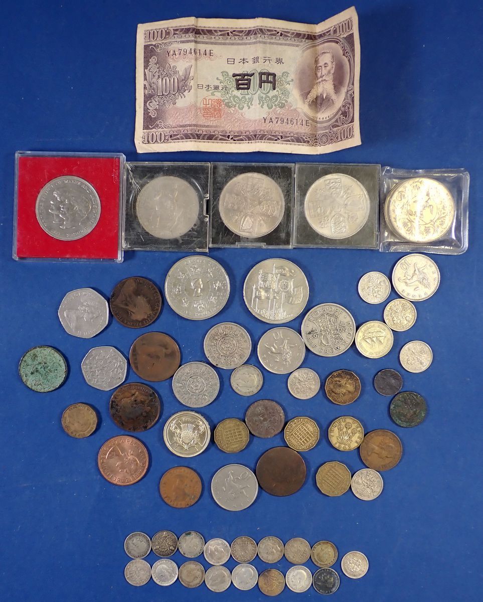 A group of pre-decimal and decimal coinage including seventeen pre 47 silver threepences, eight