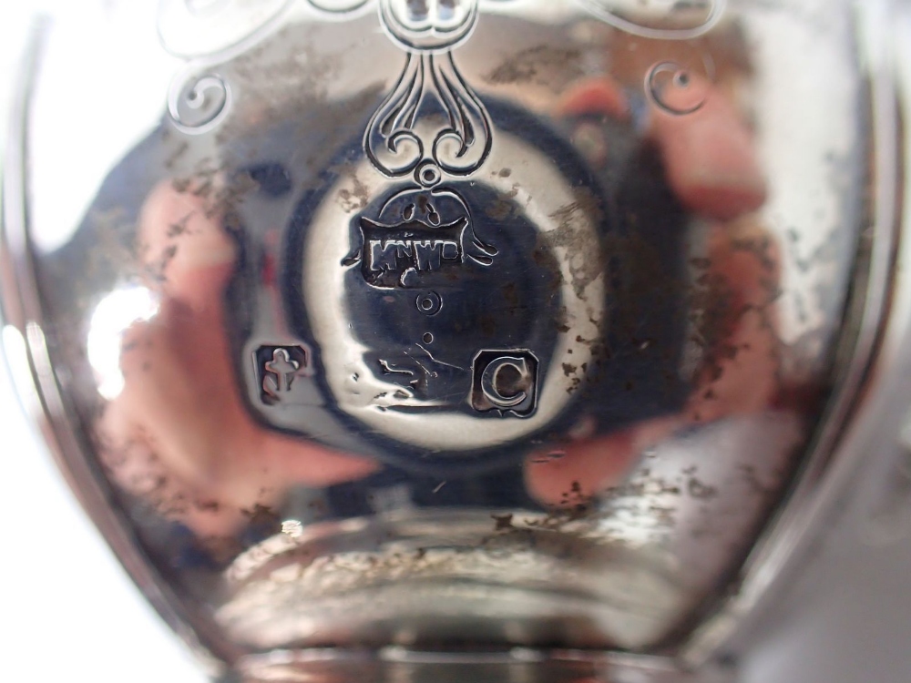 A Mappin & Webb silver christening mug engraved 'Margareta 7th Feb London' to rim, 252g, - Image 4 of 4