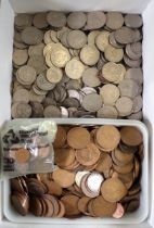 A collection of pre-decimal and decimal British coinage including approx 4.5kg of half pennies and