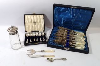 A set of six silver teaspoons, Sheffield 1932 and a set of fish cutlery with silver collars plus a