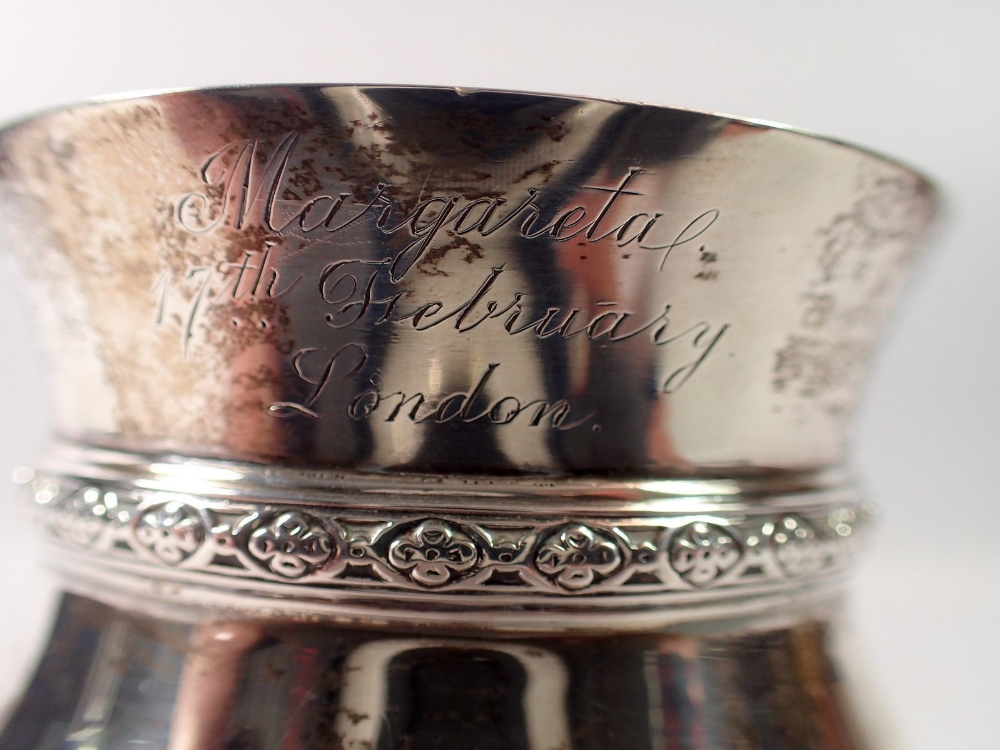 A Mappin & Webb silver christening mug engraved 'Margareta 7th Feb London' to rim, 252g, - Image 2 of 4