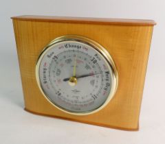 A vintage Smiths barometer, 17cm tall