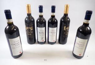 Four bottles of Wine Society Chianti and two bottles of Portil de Lobos Navarra