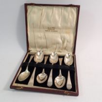 A cased set of six silver teaspoons, Sheffield 1896 by John Round & Sons Ltd. 128g