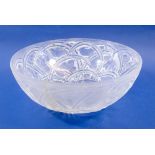 A Lalique 'Pinson' glass bowl moulded birds, cracked and repaired, 23.5cm diameter