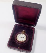A ladies Swiss fob watch in 12.5 carat gold, 3cm diameter