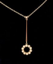 A 9 carat gold pearl set pendant and chain, 2.8g, 4cm drop