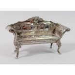 A miniature silver sofa, London 1901 by JGP - 8.5cm wide, 37g