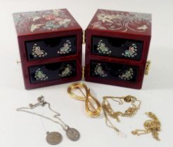 A Korean lacquer jewellery box inlaid mother of pearl with birds, butterflies and foliage decoration