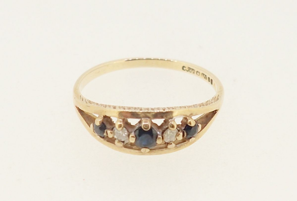 A 9 carat gold ring set three sapphires and two diamonds, size O-P, 1.7g - Image 2 of 4