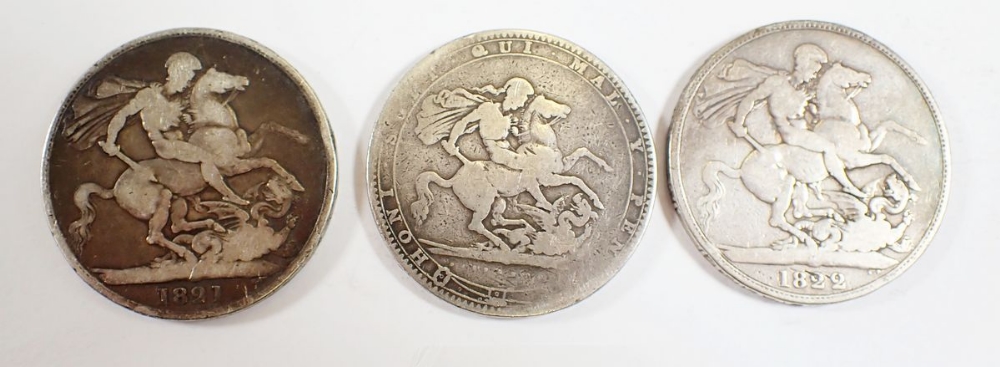 Three silver crowns, George III 1819 and George IV 1821 and 1822 - Image 2 of 2