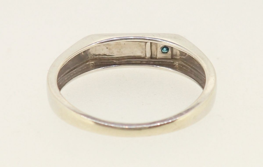 A 9 carat white gold gentlemen's ring set turquoise stone, 3.3g, size U - Image 4 of 4