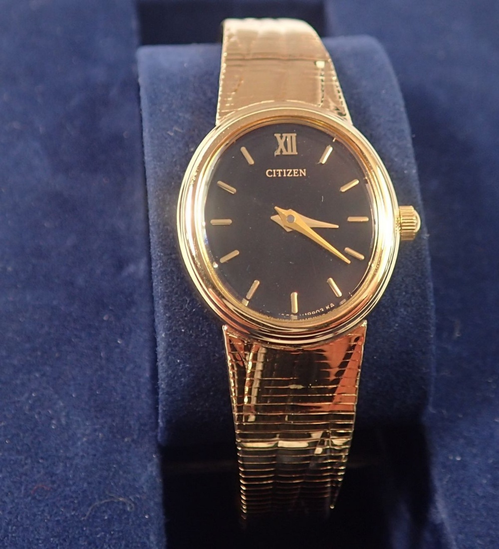 A Citizen ladies gold plated quartz watch, boxed - Image 2 of 2