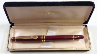 A Shaeffer fountain pen and box