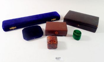 A group of antique jewellery boxes
