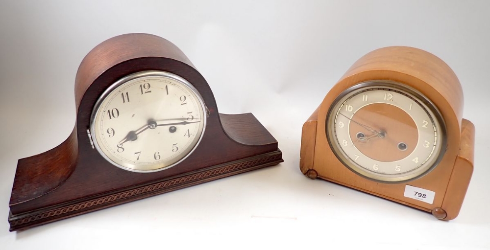 Two chiming mantel clocks, largest 42cm wide