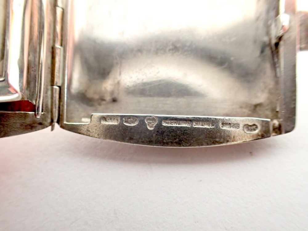 A silver cased watch, 3.5cm wide - Image 2 of 3