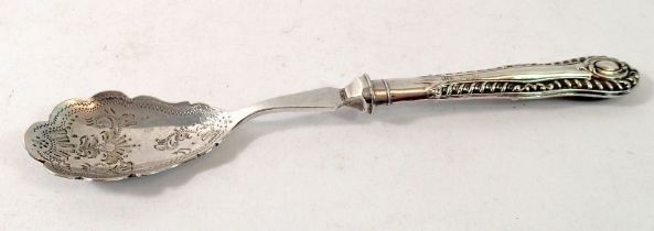 A silver preserve spoon with engraved decoration, Sheffield 1904