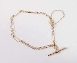 A 9 carat gold fancy link bracelet, 3.5g