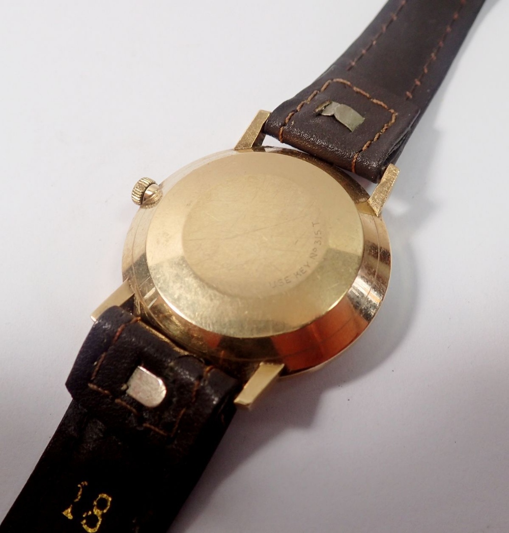 A Tissot Seastar Seven 9 carat gold automatic watch - Bild 3 aus 3