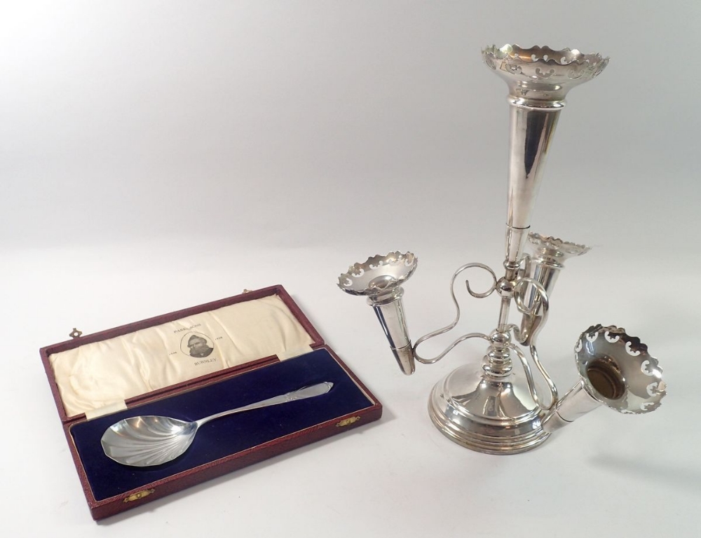 A silver plated epergne, 32cm and a Parkinsons of Burnley cased spoon