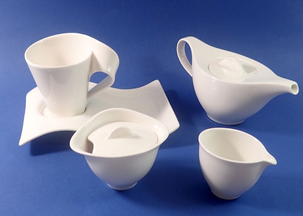 A Villeroy & Boch retro styled Dune Liner tea service comprising two teapots, six cups, four plates, - Image 2 of 2