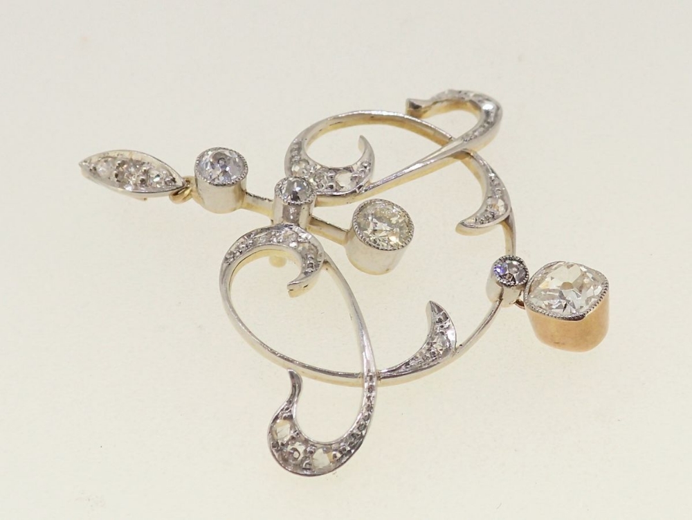 An Art Nouveau white and yellow gold diamond set openwork pendant, 4.4g, 4 x 3.8cm - Image 2 of 2