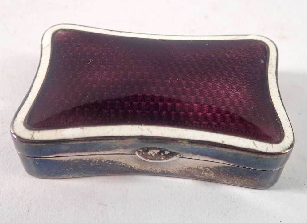 A silver and enamel pill box, Chester 1911, 5 x 3cm - Image 2 of 3