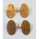 A pair of 9 carat gold cufflinks, 3.8g