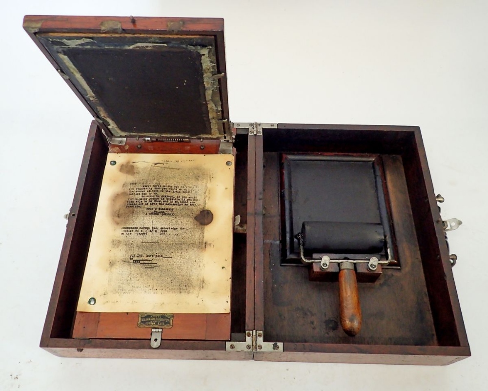 An old printing set, boxed - Image 2 of 3