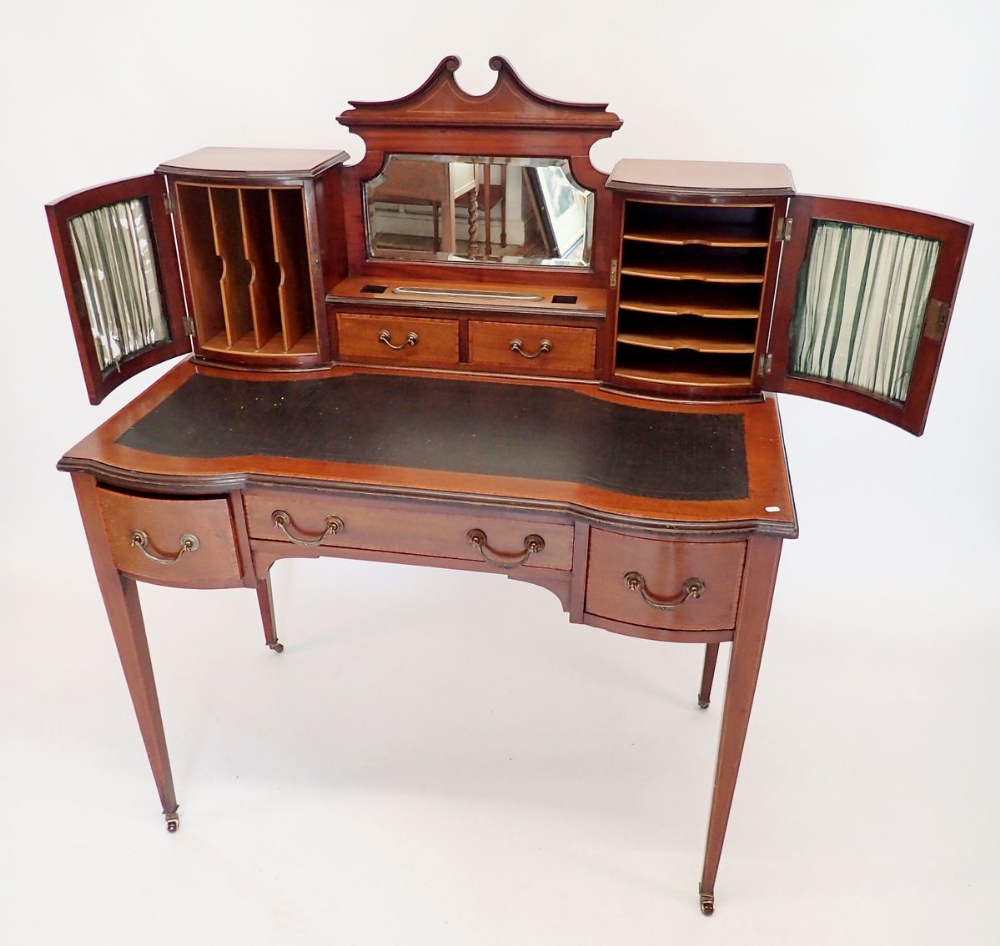 An Edwardian mahogany ladies writing desk with raised back fitted two glazed correspondence - Image 2 of 2