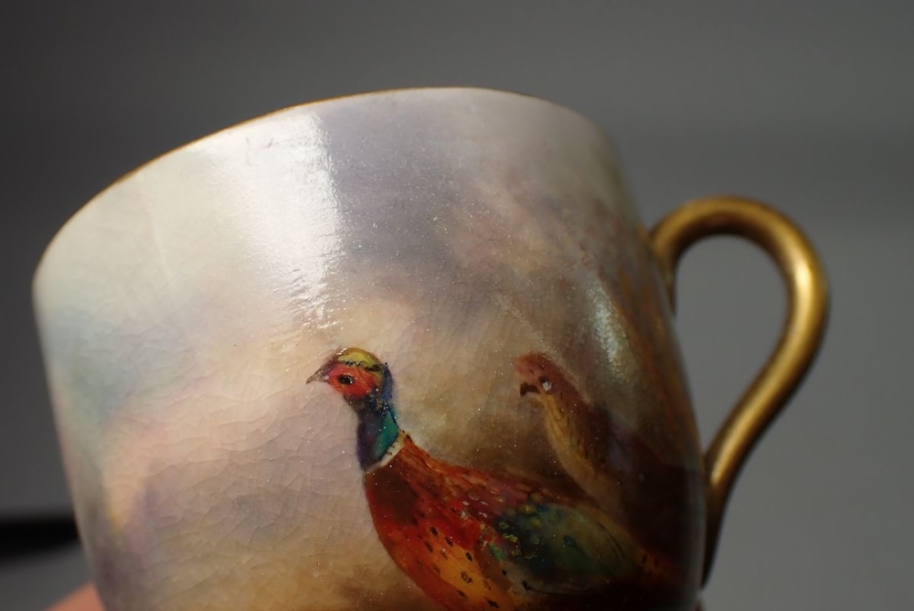 A set of six Royal Worcester coffee cans and saucers painted pheasants by James Stinton in a - Bild 8 aus 11