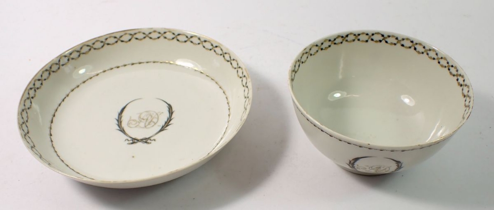 An 18th century Chinee export grisaille and gold decorated bowl and saucer 'AD' initials, 15.5cm - Image 2 of 2