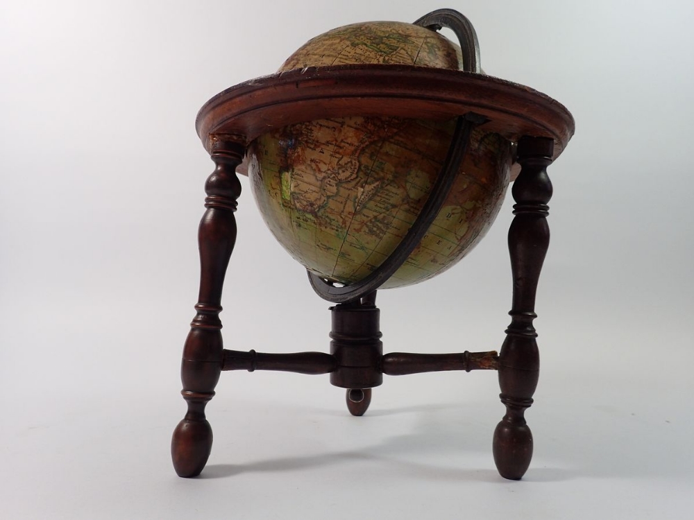 A Newtons new and improved terrestrial 5" globe containing the latest discoveries 1838 with outer - Bild 4 aus 10