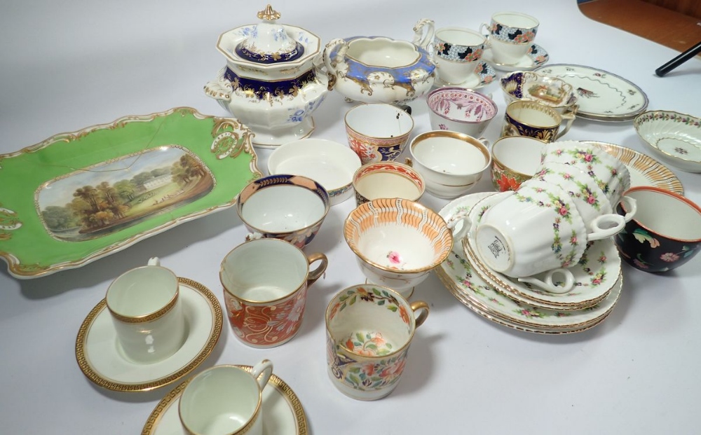 A collection of antique and later tea cups and tea wares - many lacking saucers and some damaged - Image 3 of 3