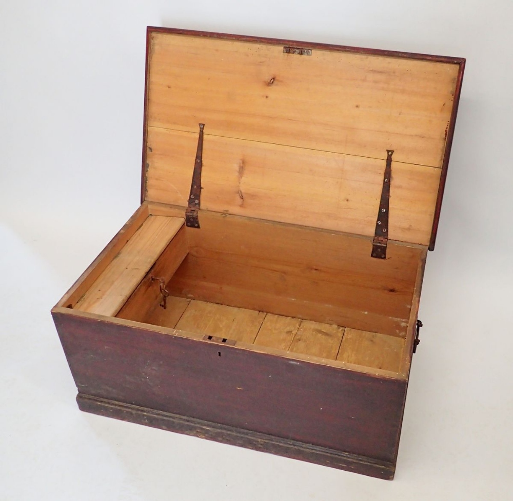 A Victorian pine blanket box with candle box to interior, 88 x 51 x 39cm - Image 2 of 3