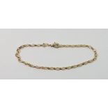 A 9ct gold bracelet, 1.4g, 19cm long